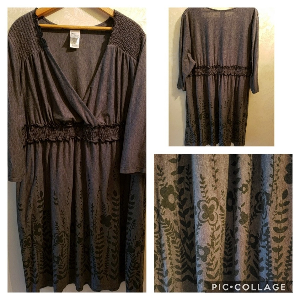 Grey knee length dress 3xl